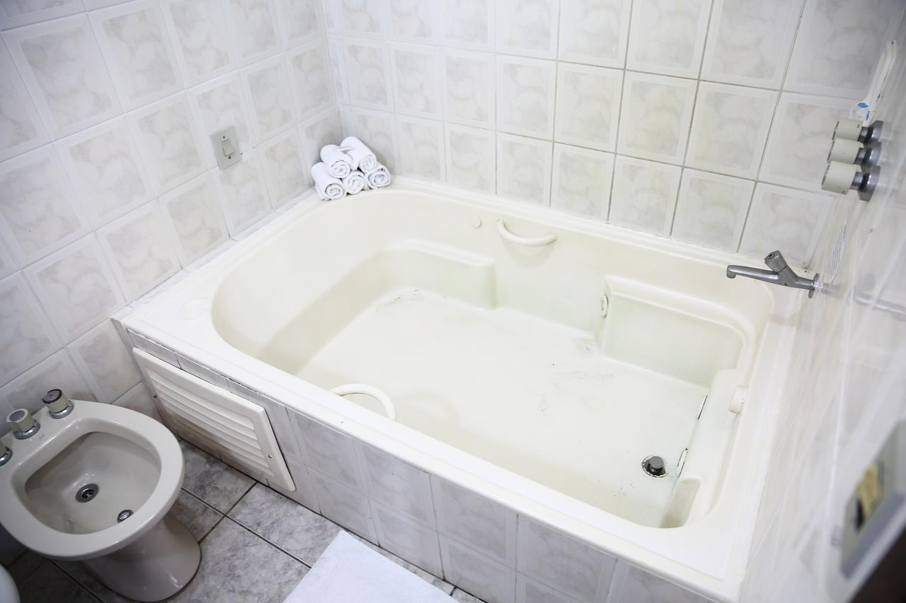 Hotel Imperador Caldas 圣阿马鲁-达因佩拉特里斯 外观 照片