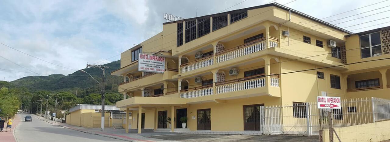 Hotel Imperador Caldas 圣阿马鲁-达因佩拉特里斯 外观 照片