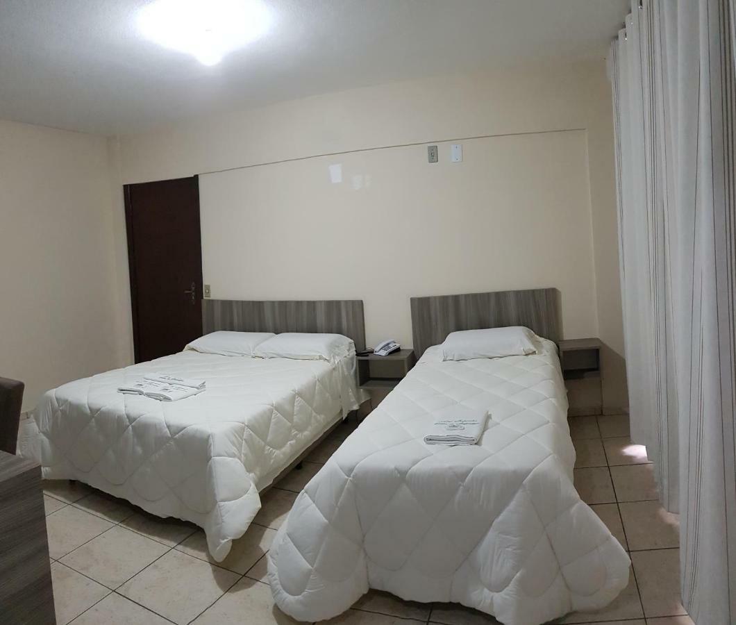 Hotel Imperador Caldas 圣阿马鲁-达因佩拉特里斯 外观 照片